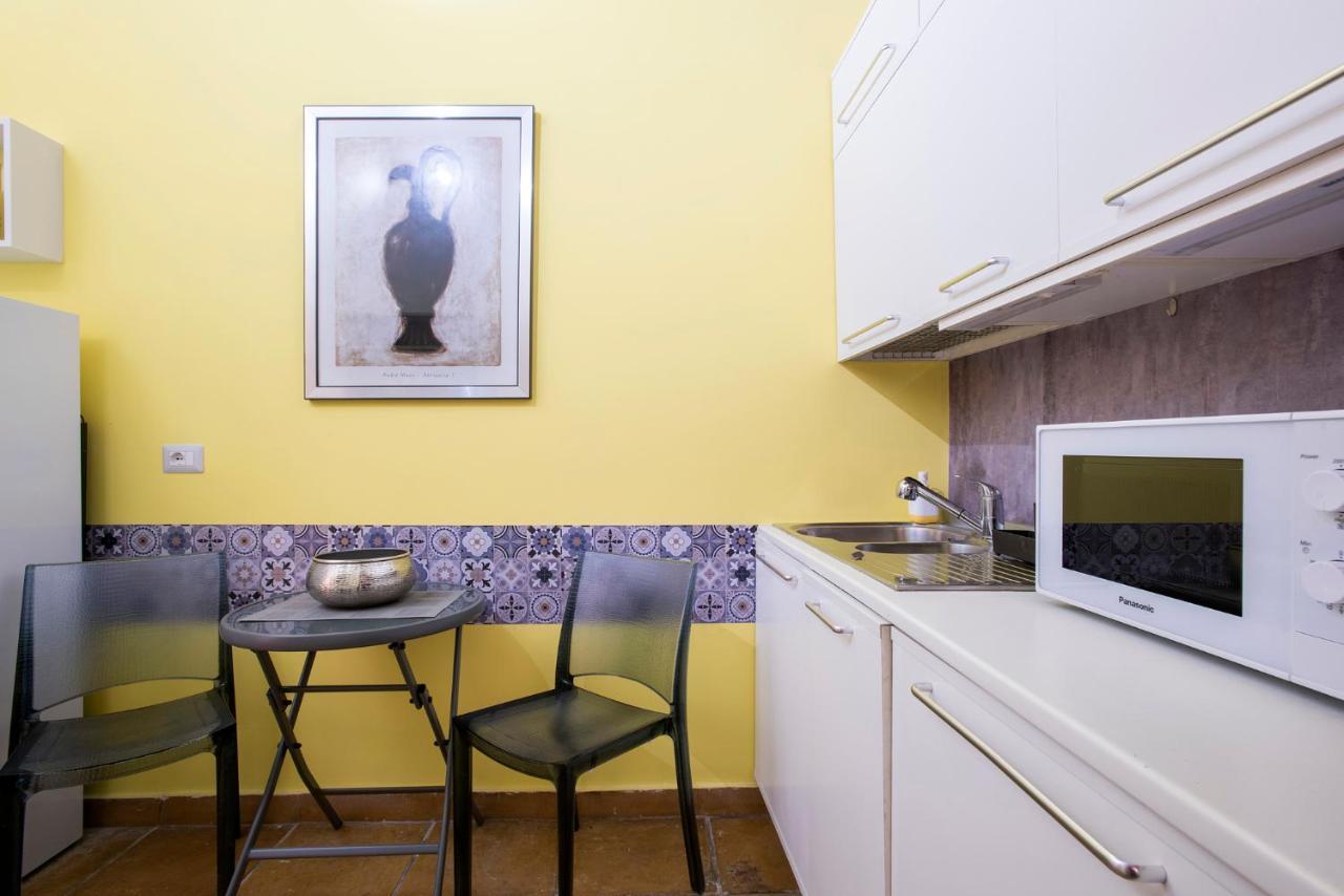 Casa Ameliotta Design Apartment โรม ภายนอก รูปภาพ